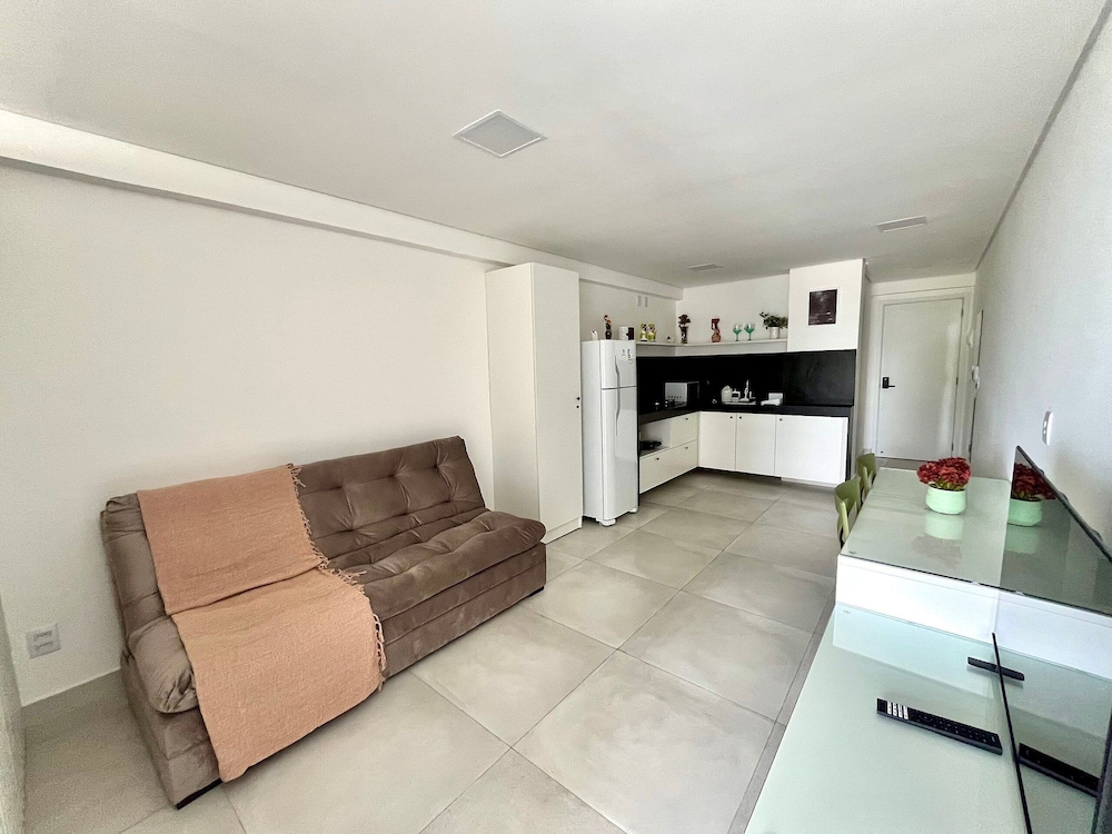 Hyde Park OCEANVIEW - by Living