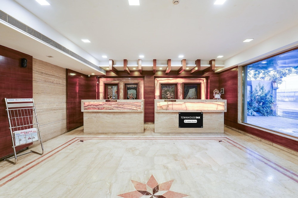 Luxury Urban Stays Near Chennai Airport