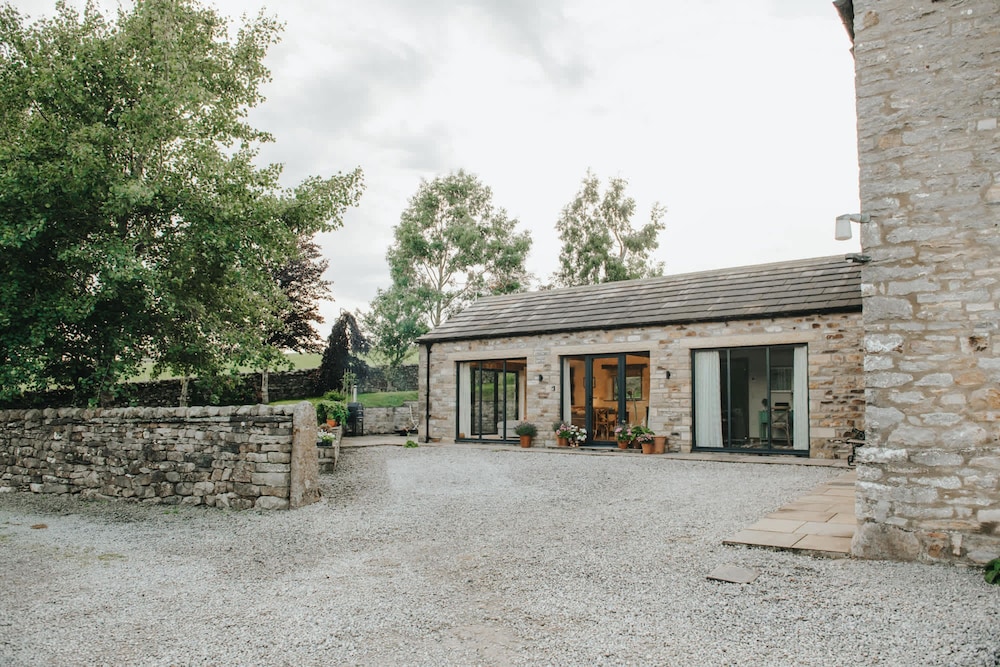New Peaceful Countryside Annex