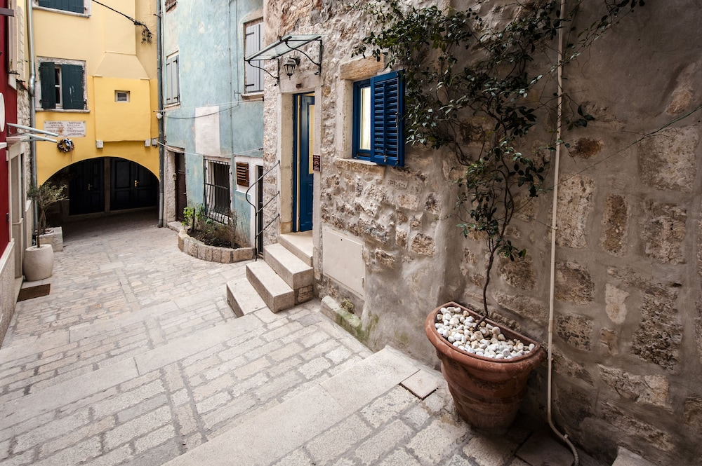 Rooms Sotto i Volti