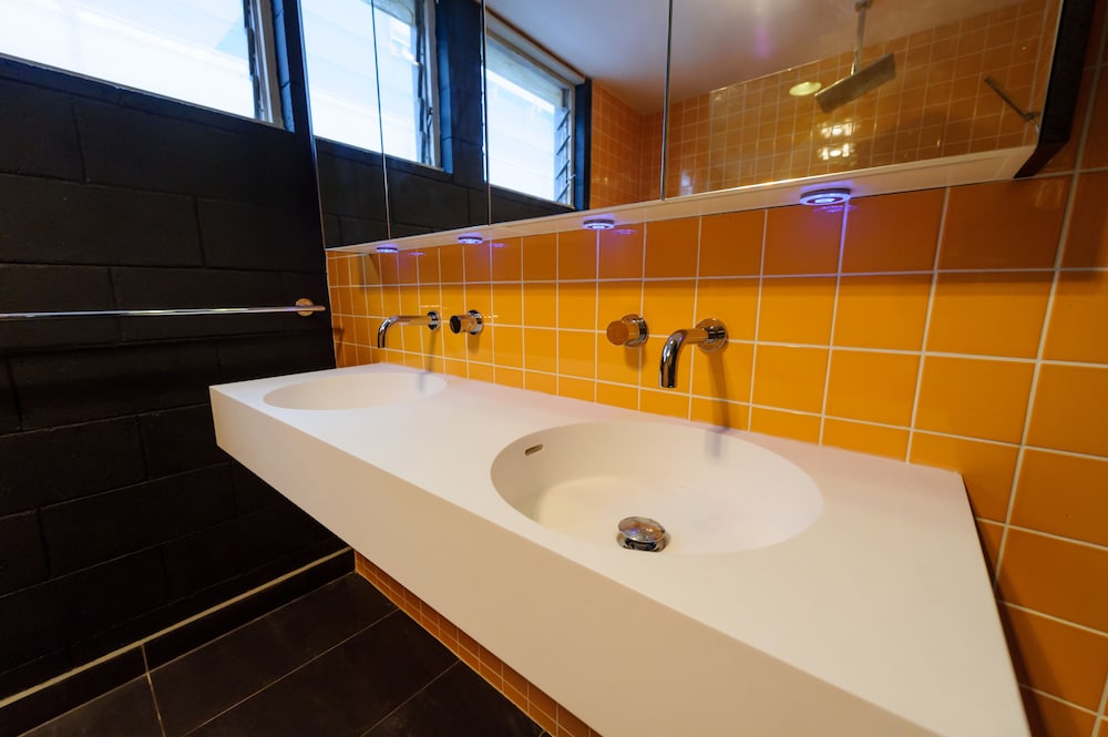 South Yarra Vacations - Retro House - Property Image 3