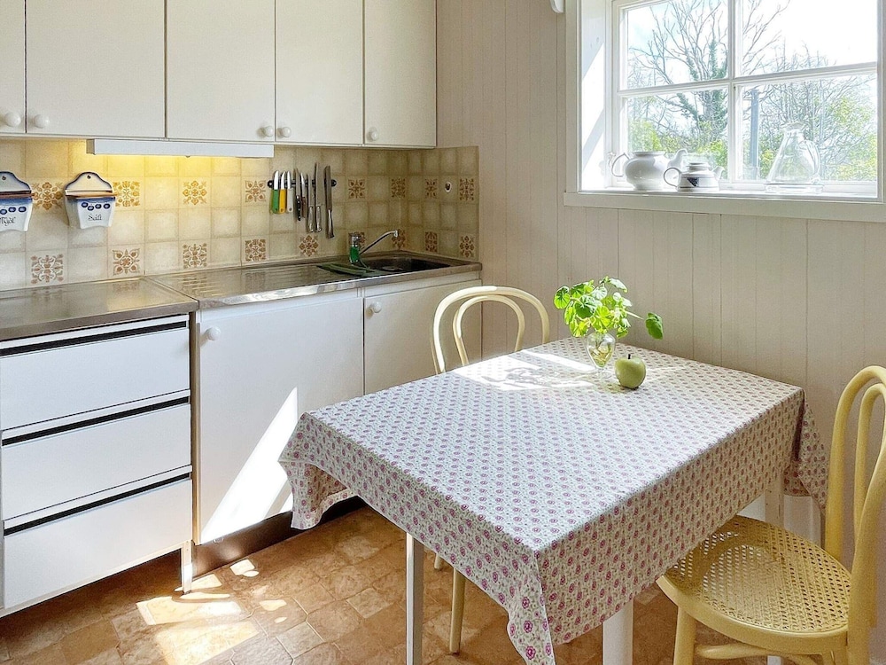 3 Person Holiday Home in Lottorp view 5