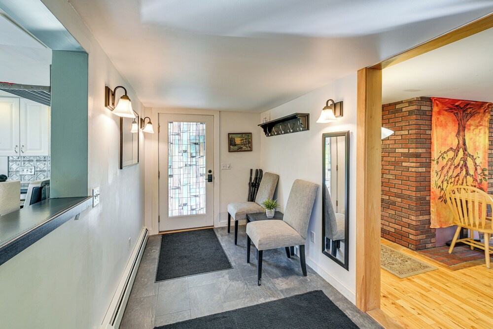 1 Mi to Acadia National Park: Spacious Retreat!