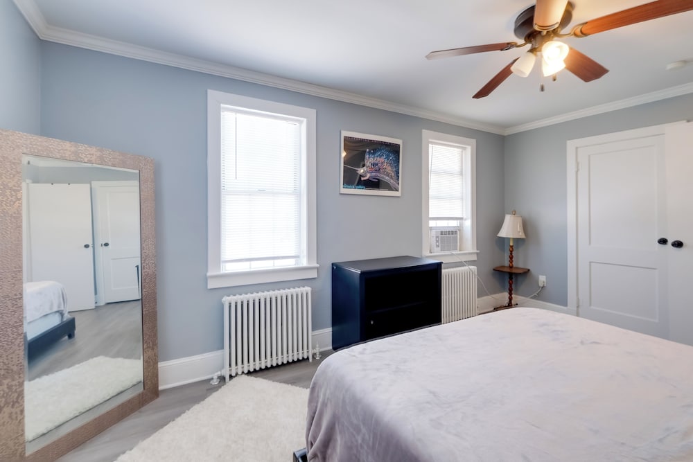 Gastropub On-site: Loudoun Wine Country Apartment