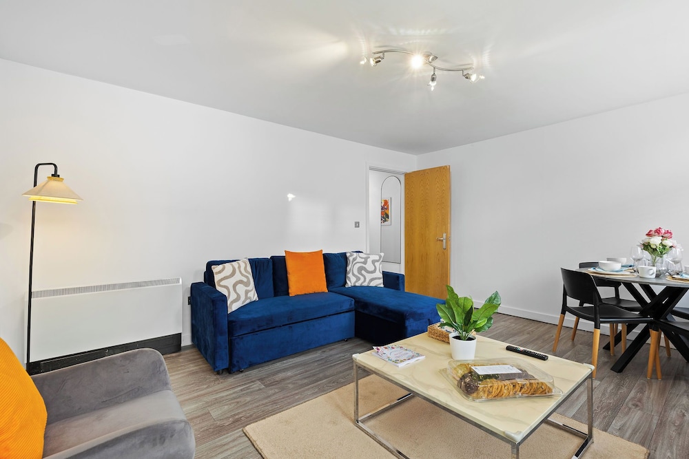 Super Stylish 2bed 2bath Apartment in Nottingham City - Free Parking