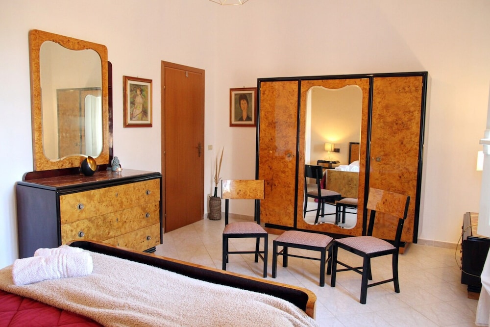 Tenuta Piana 1: Direct Access to the sea