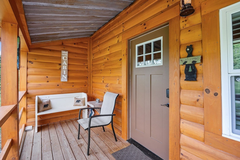 The Homestead 2 Bedroom Cabin