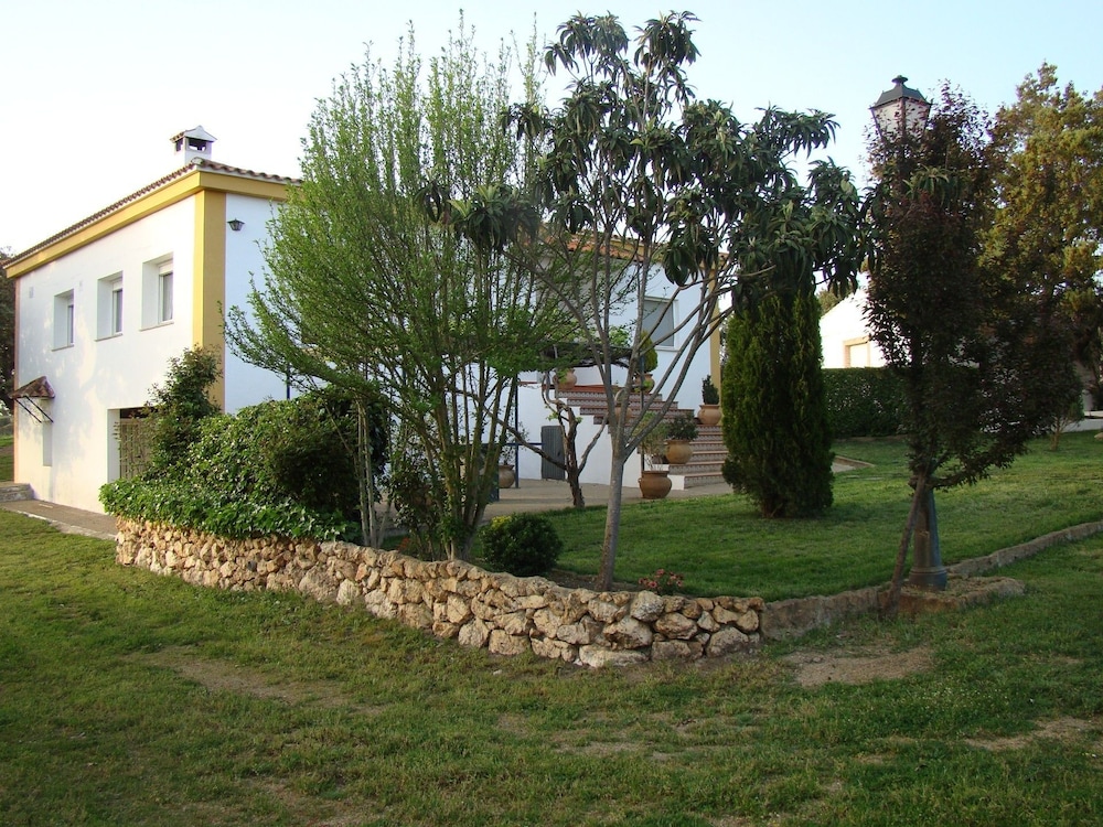 Finca Dehesa Tres Riveros view 3
