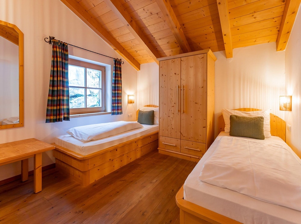 Chalet in Konigsleiten Near Ski Bus