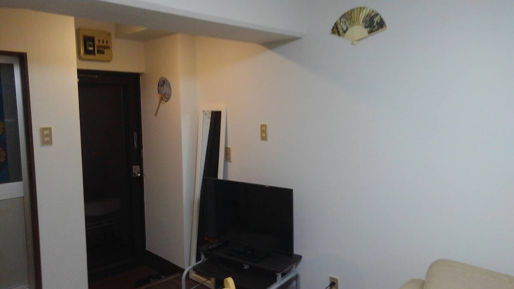 Otsuka Station Apartment Hotel