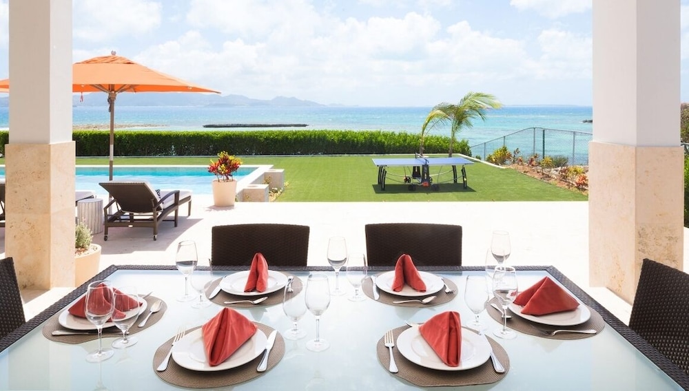 Villa Champagne Shores - Image 2