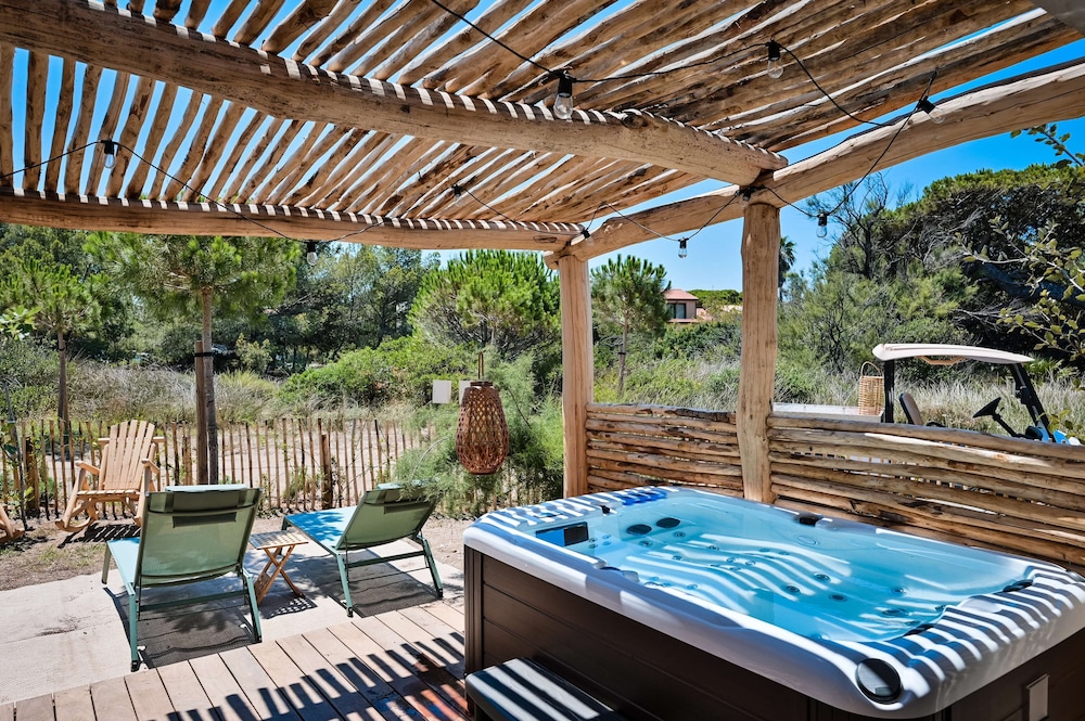 Le Hameau des Pesquiers Ecolodge, Curio Collection by Hilton, 写真 41