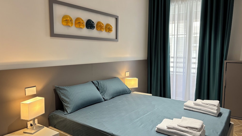 Seaside Suites