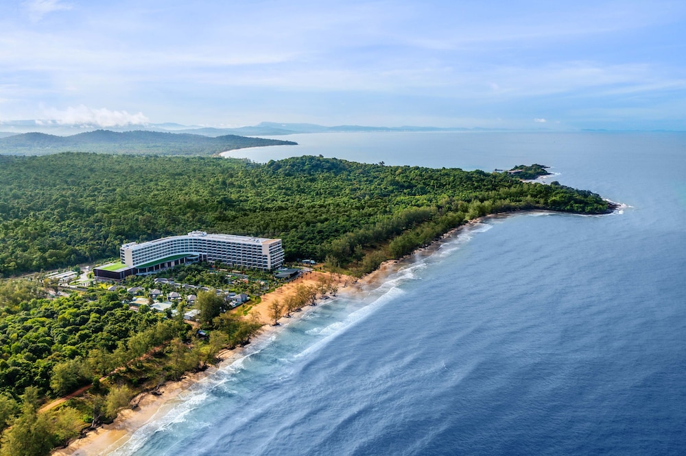 Crowne Plaza Phu Quoc Starbay by IHG 2