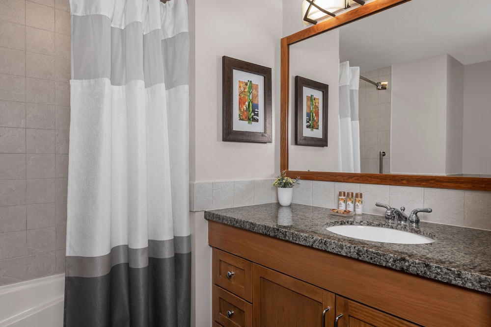 Lake Tahoe Vacations - Marriott Grand Residence Club, Lake Tahoe - 1 to 3 bedrooms Pent - Property Image 8