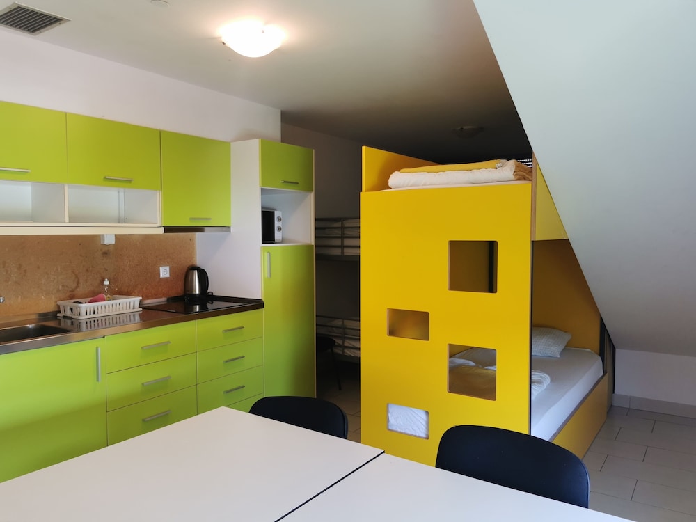 Simbol Rooms - Hostel