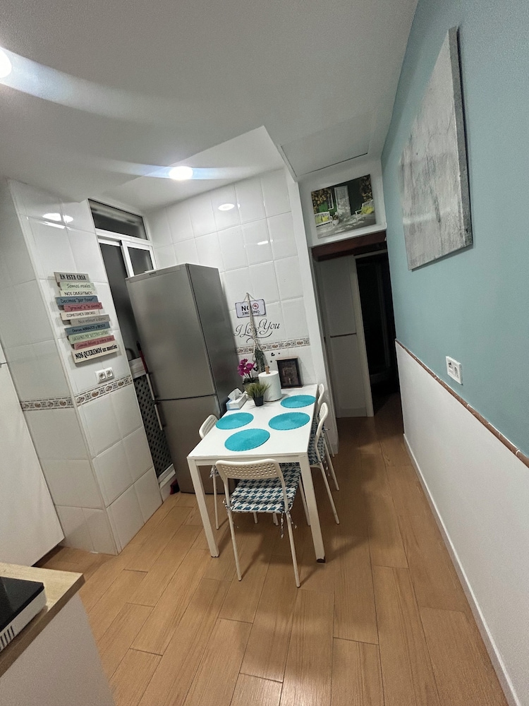 airbhouse private rooms & apartments