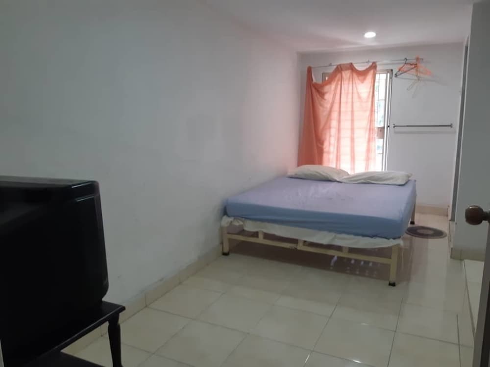223 Taman Malaysia photo 3