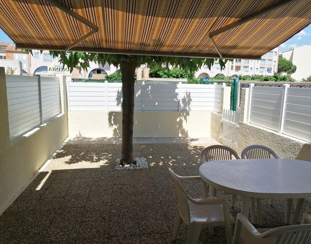 House in Agde Near Beach & City Center