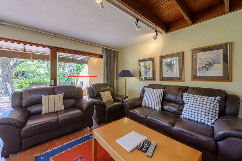 San Lameer Villa Rentals 2017