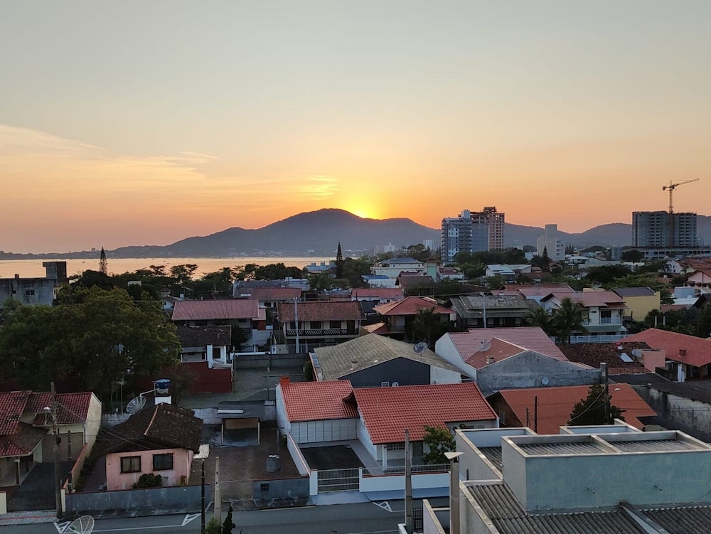 Velutti Maldivas - Penha - SC