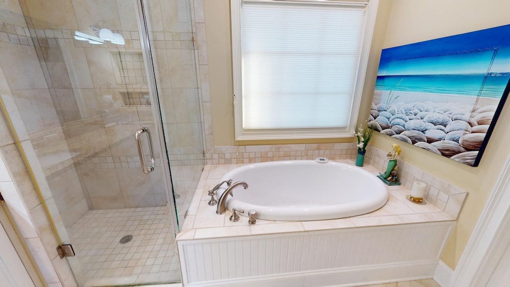 Mimi's Mermaid's & Memories by Tybee Vacation Rentals