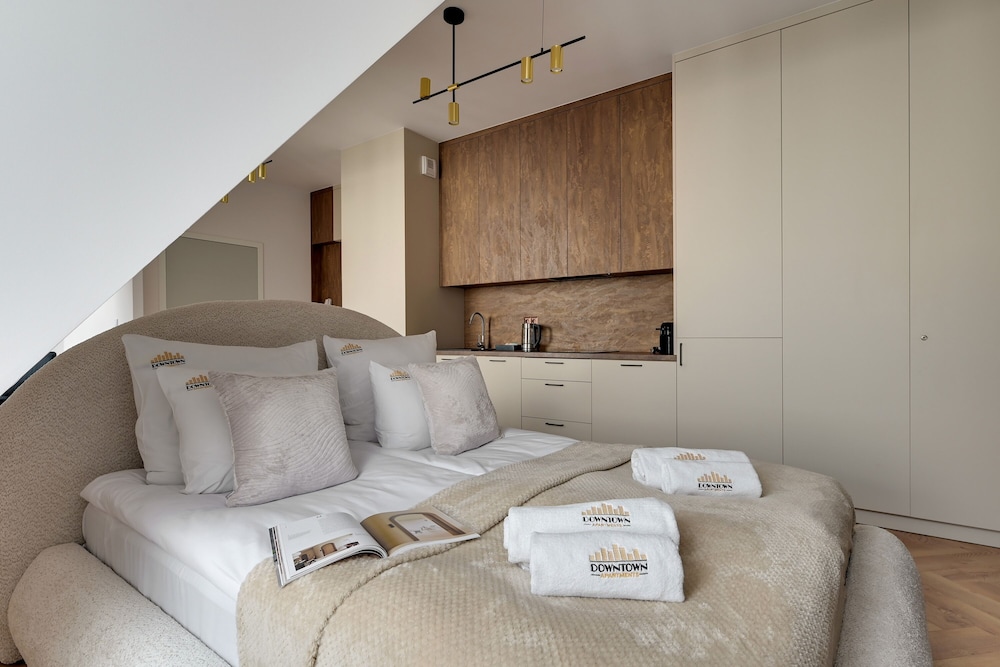 Granaria Premium River View by Downtown Apartments