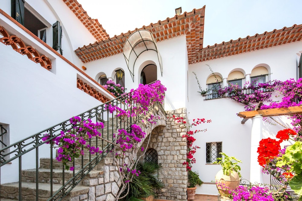 Villa Bouganville in Massa Lubrense