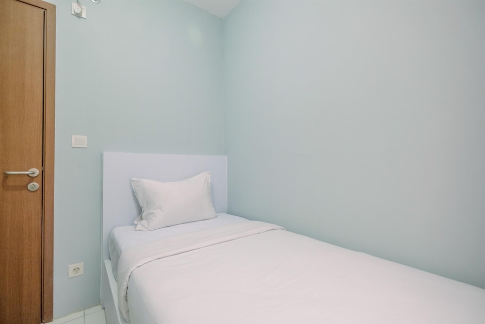 Simply Look 2BR at Podomoro Golf View Apartment