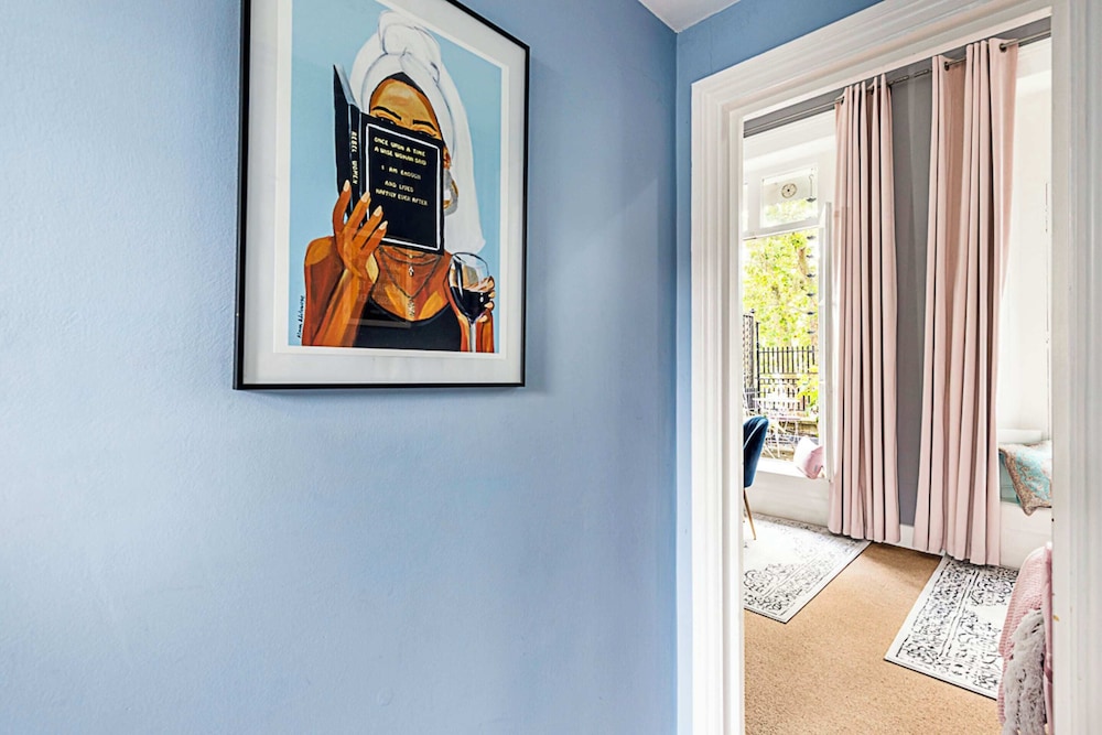Chic 1 Bedroom Parkview Flat At Arundel Square