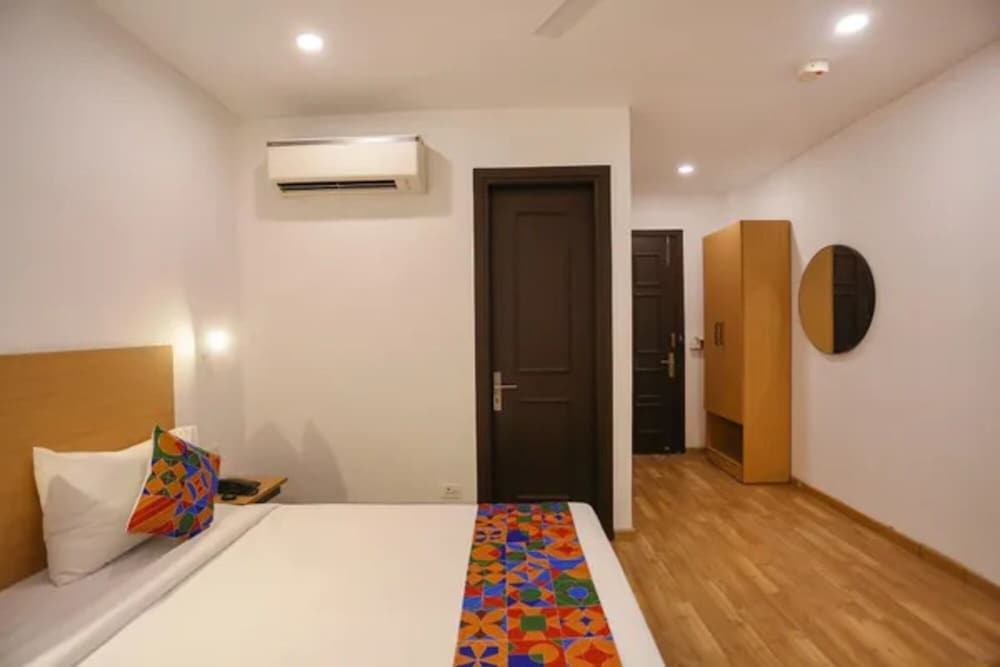 Fabhotel Orchid Blu