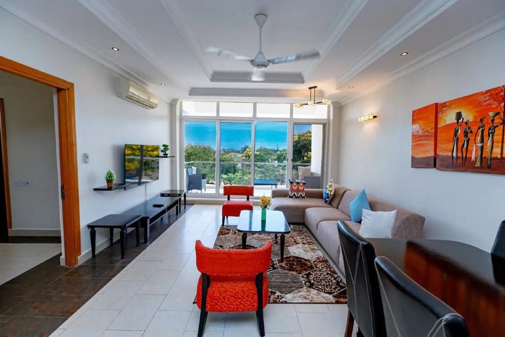 Colosseum Square Luxury Apartments