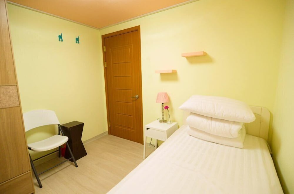 Lombard House - Hostel