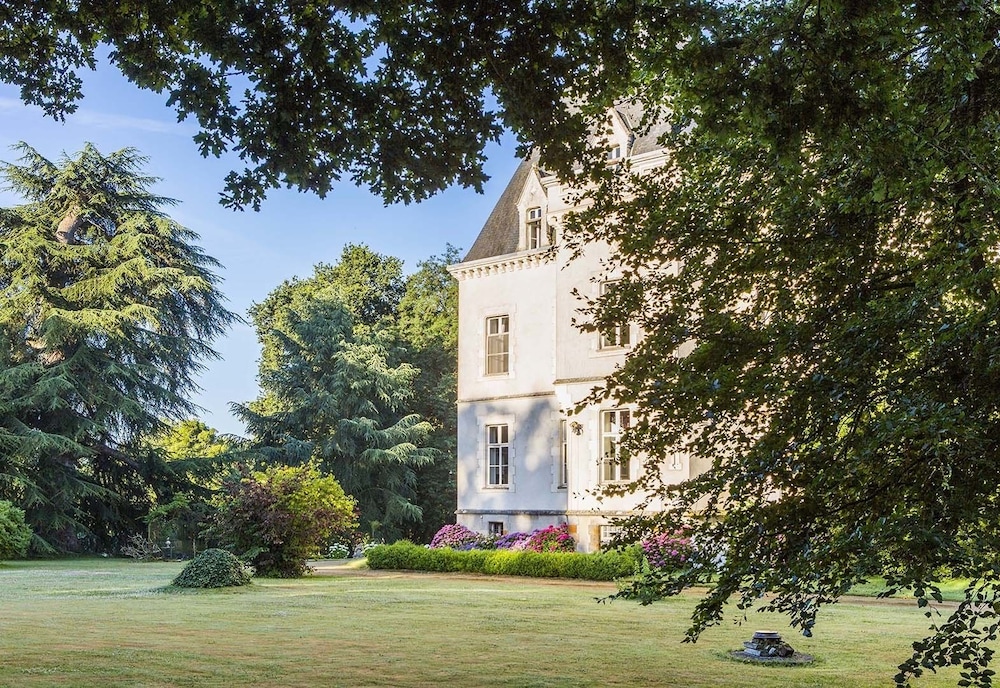 Château des Tesnières