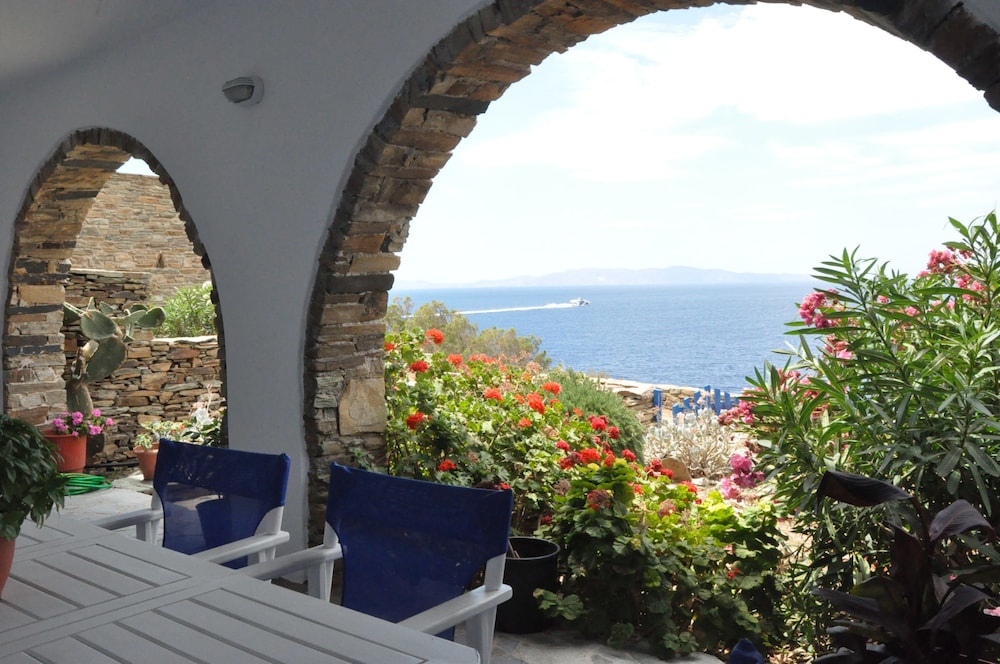 Stavros Bay
