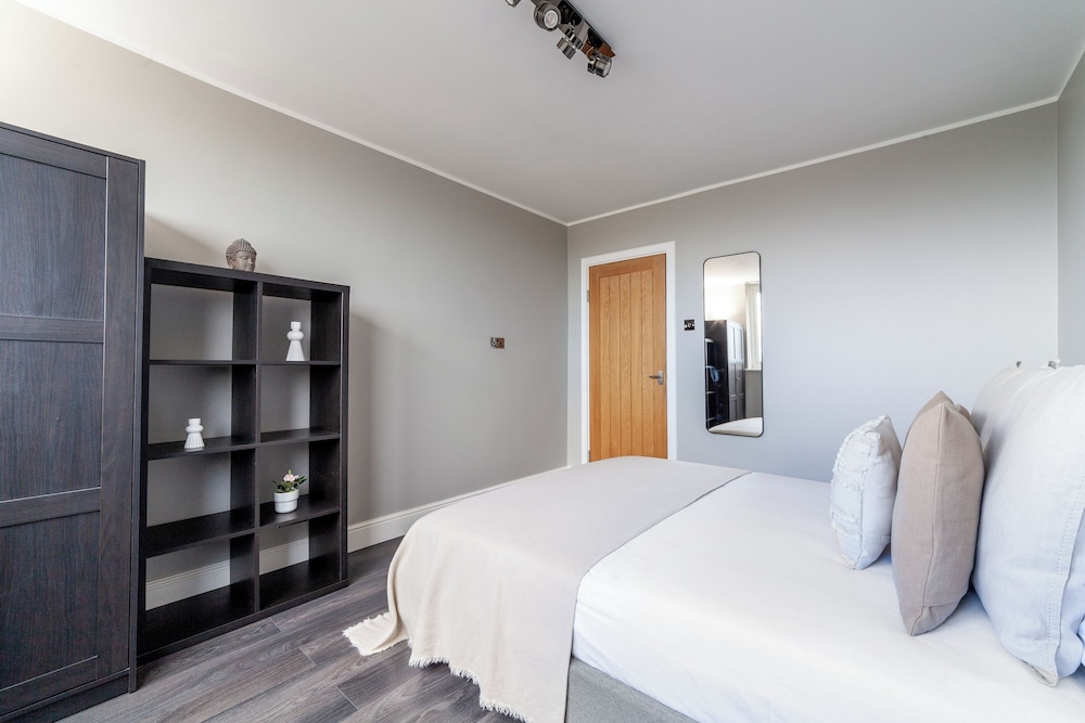 Beautiful flat in Old Street