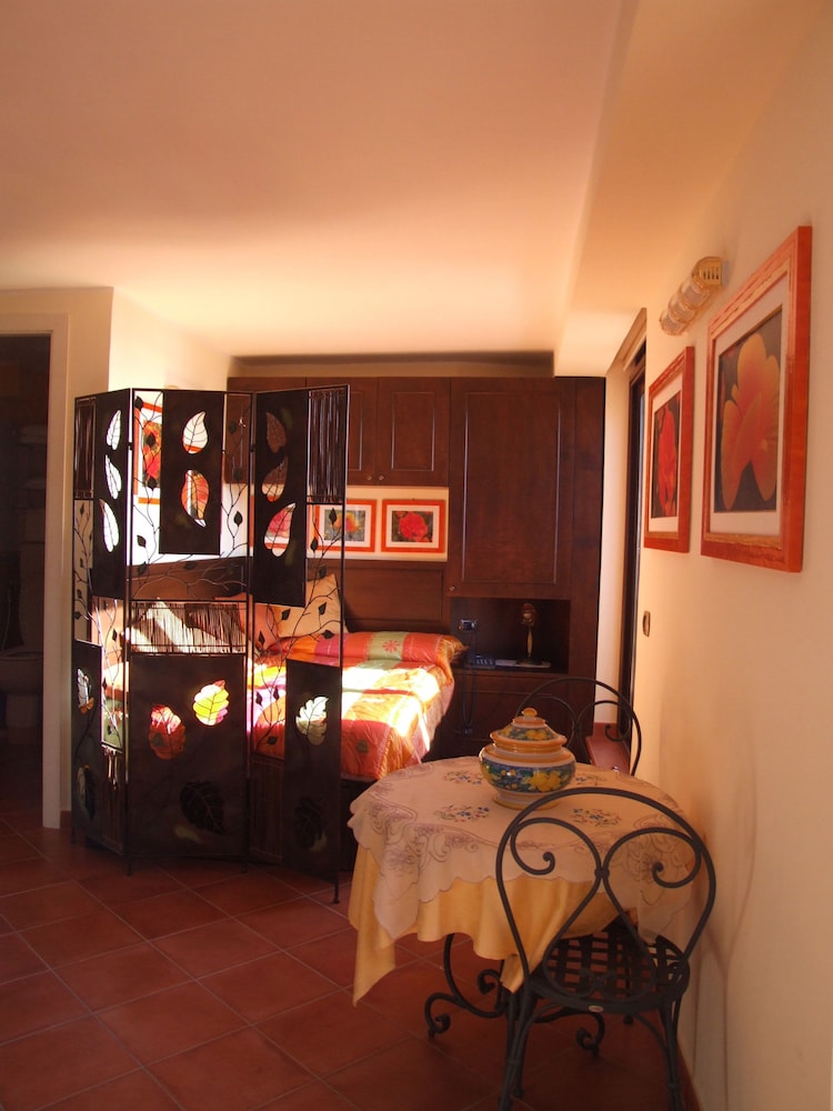 Mamma Maria view 2