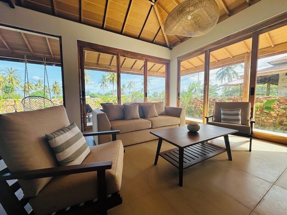 Villa Lily Bay