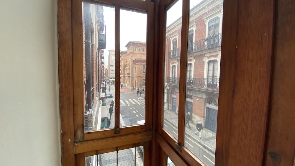 INSIDEHOME Valladolid Centro view 3