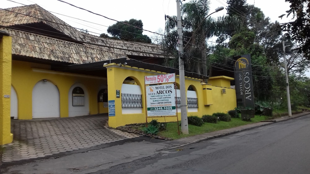 Motel dos Arcos
