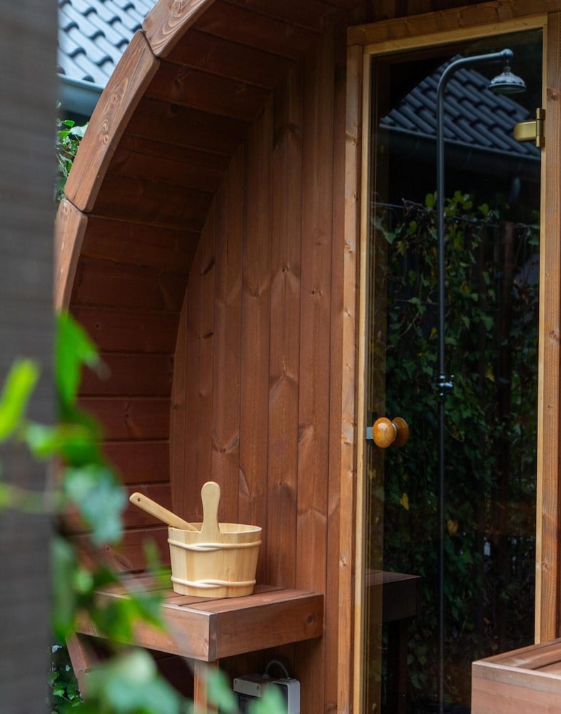 Eco Villa in Latour With Garden Sauna