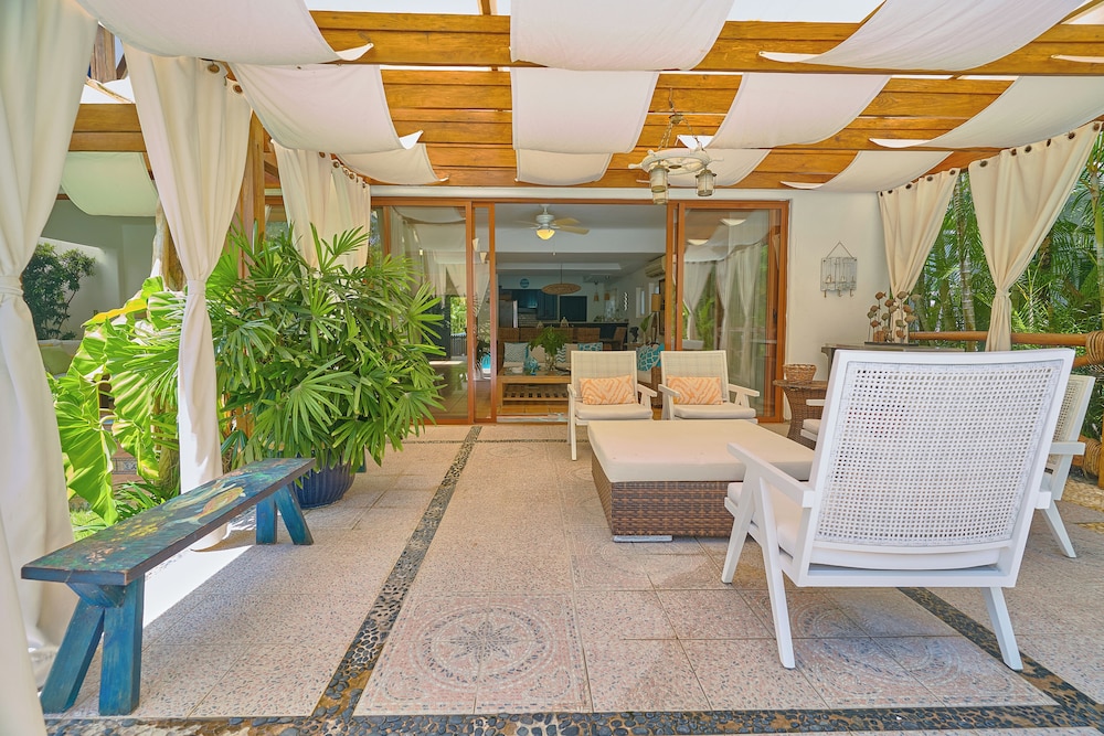 Beach Villa in El Portillo Sleeps 12