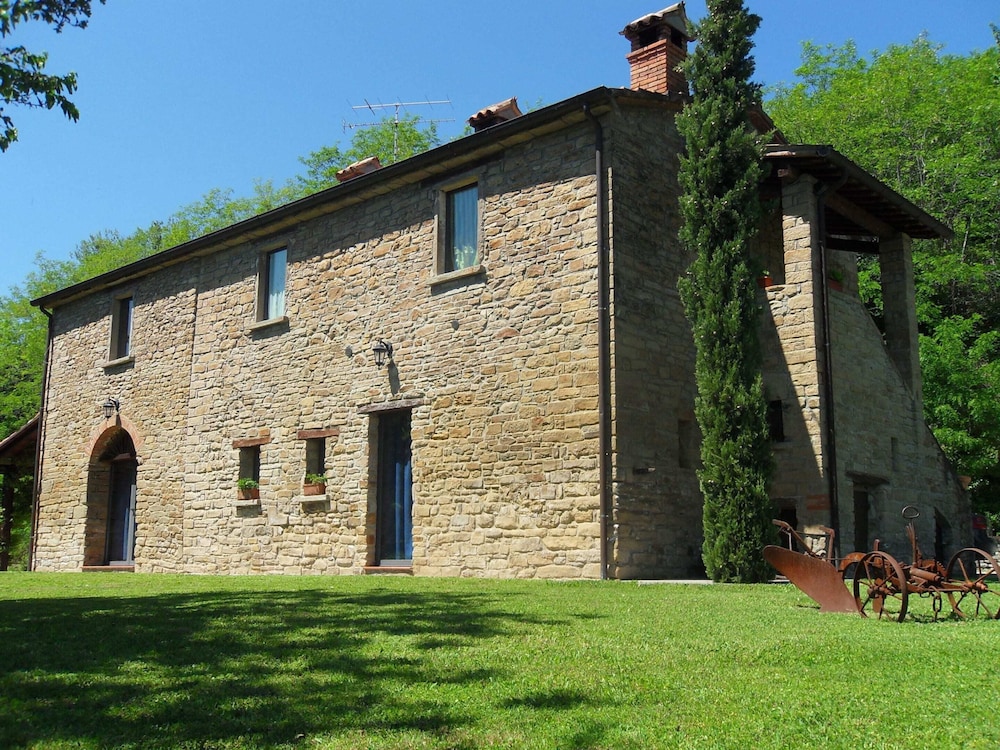 Cozy Holiday Home in Modigliana Italy With Garden view 5