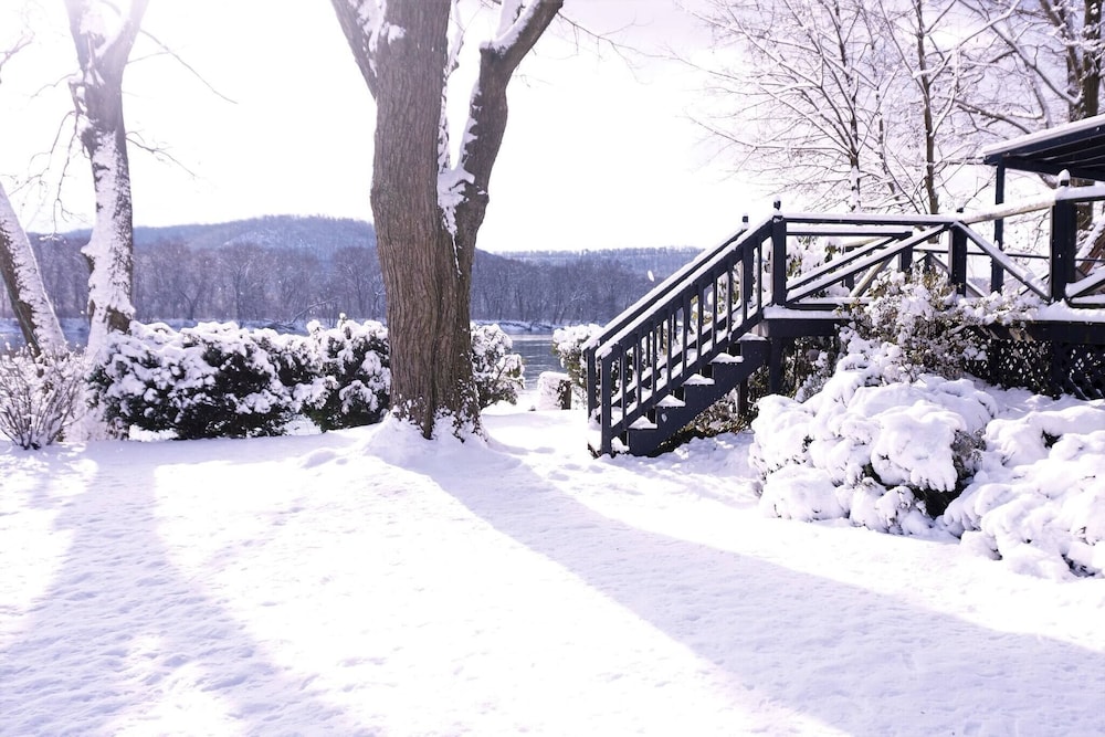 Susquehanna River House