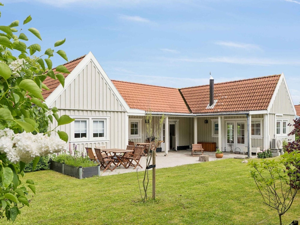 5 Star Holiday Home in Vejby