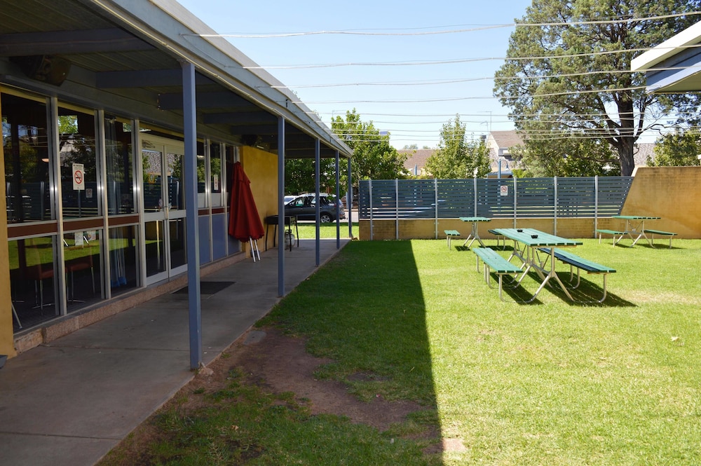 Brolga Hotel Motel