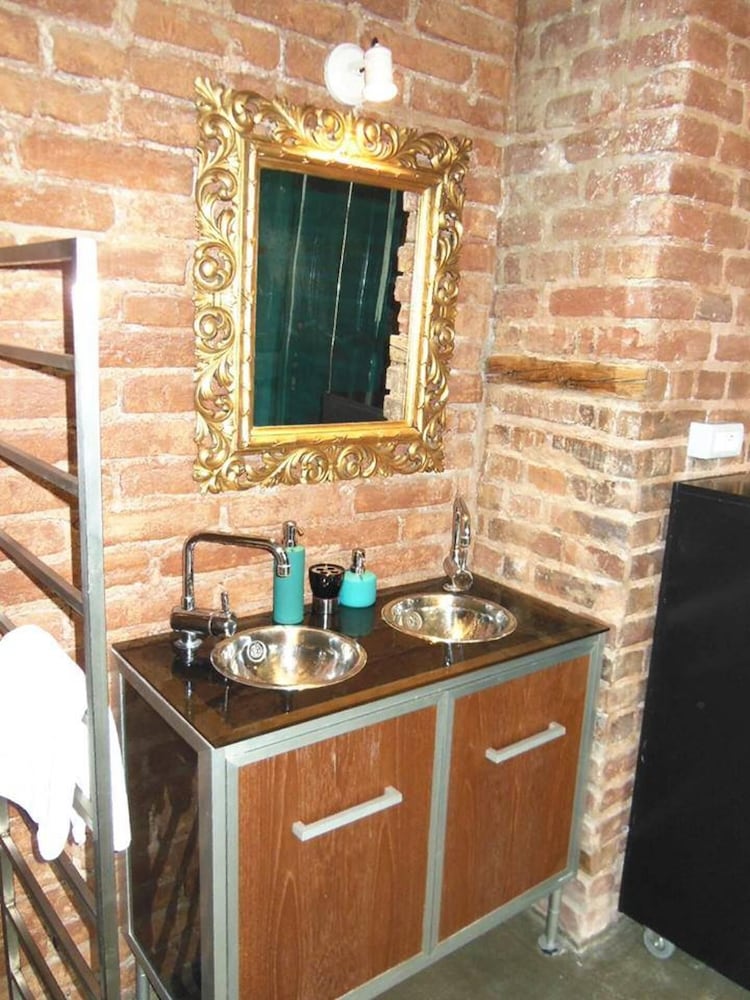 2 Bed Flat - Sleeps 3 - Wifi