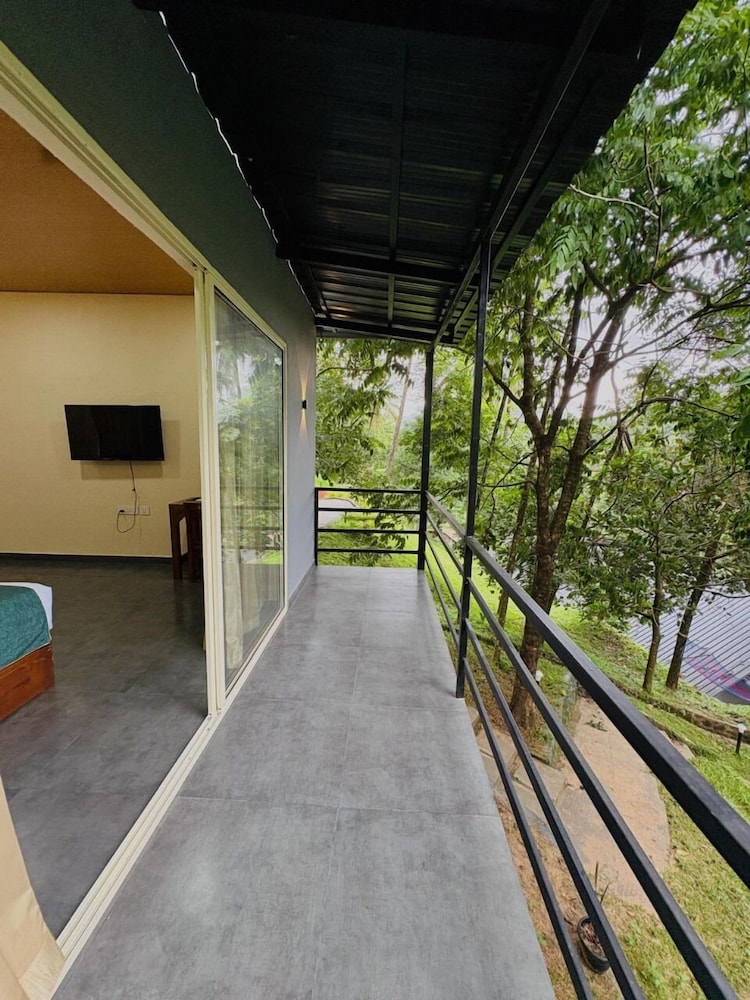 Vayalada Garden resort