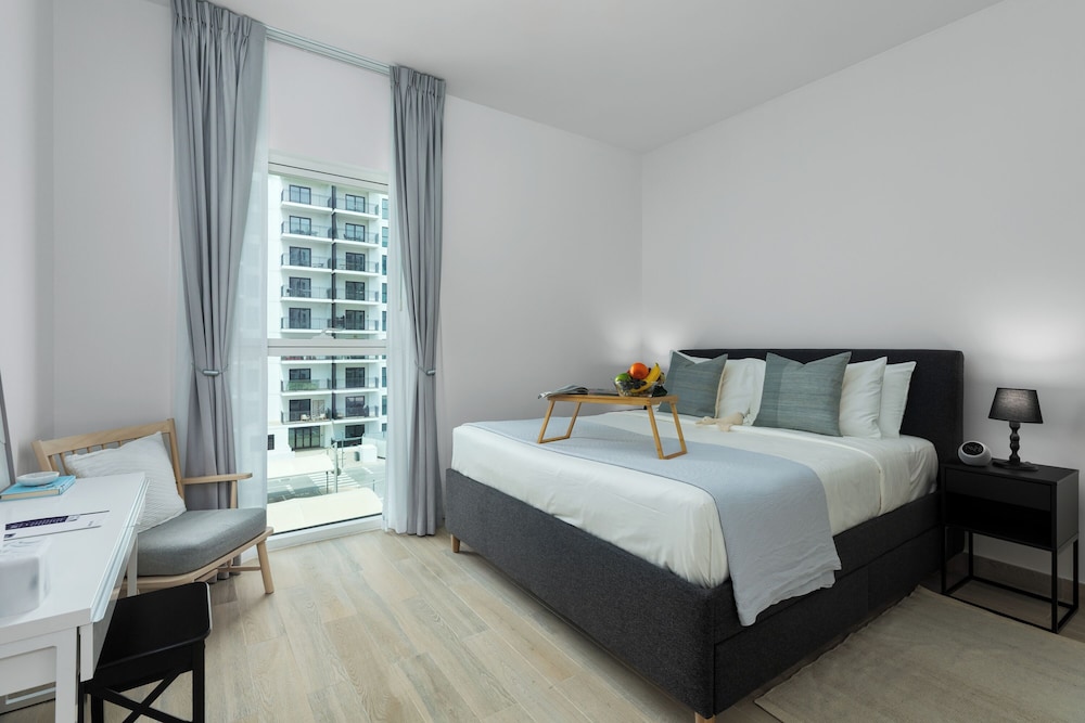 Maison Privee – Chic Yas Island Escape w/ Iconic Ferrari World Vws