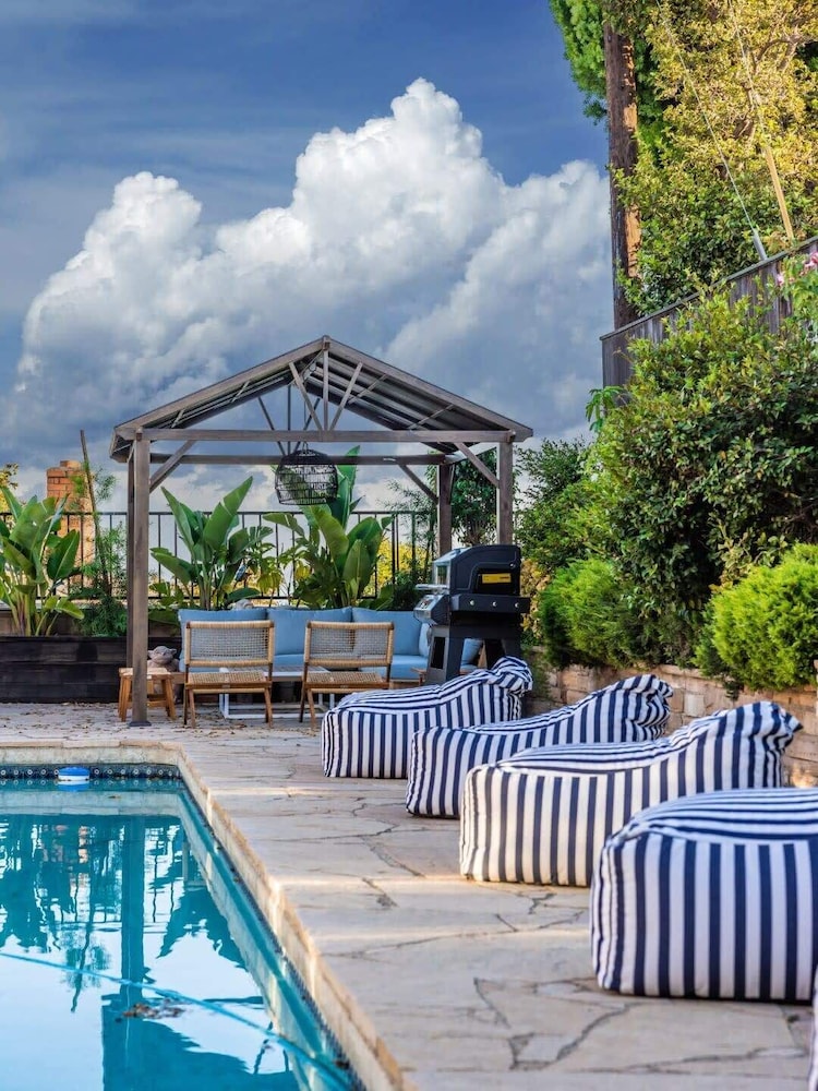 @ Marbella Lane - Vibrant & Chic Designer Home
